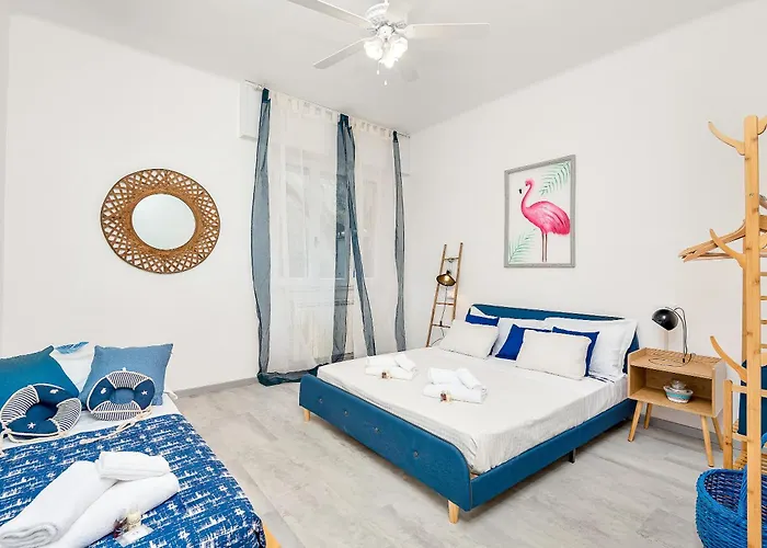 Cosy Corner With Terrace * モンテロッソ・アル・マーレ